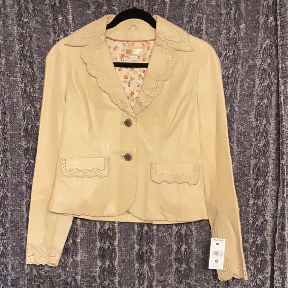 Wilsons Leather Jackets & Blazers - NWT Wilsons Leather genuine leather blazer, size S cut-off design, color tan